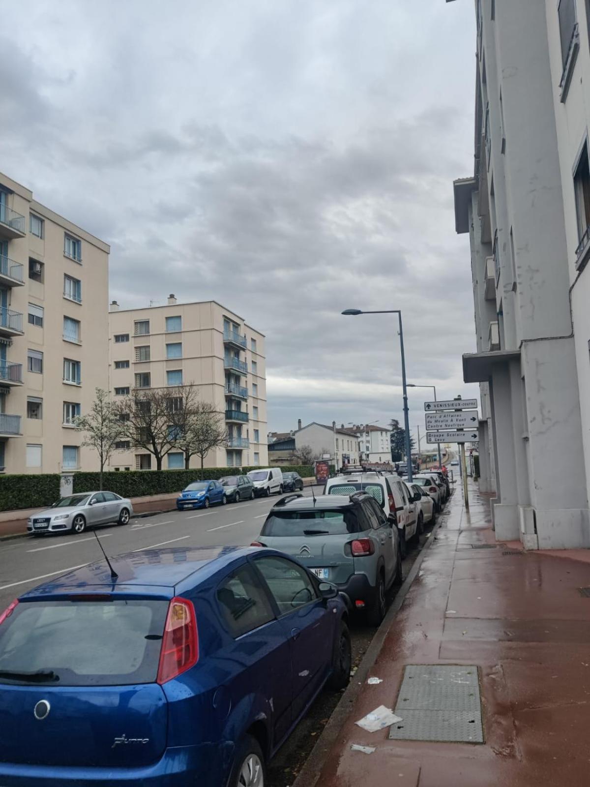 Le Pressense 2 Daire Vénissieux Dış mekan fotoğraf